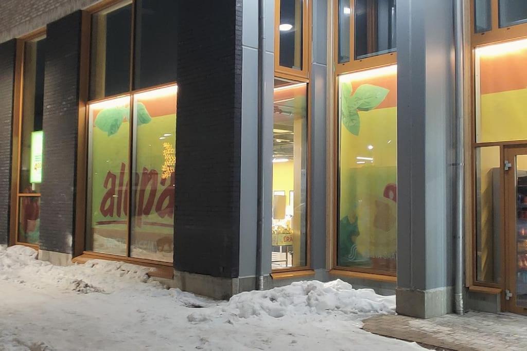 New Studio Cherry Near Helsinki Airport In Kivistoe Vantaa Ngoại thất bức ảnh