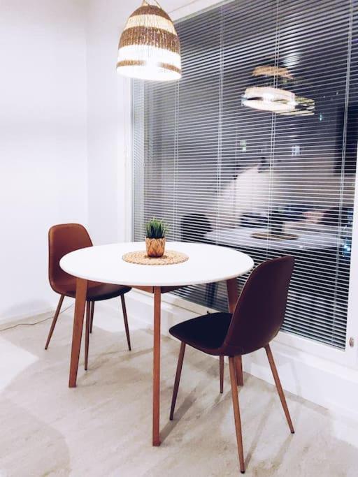 New Studio Cherry Near Helsinki Airport In Kivistoe Vantaa Ngoại thất bức ảnh